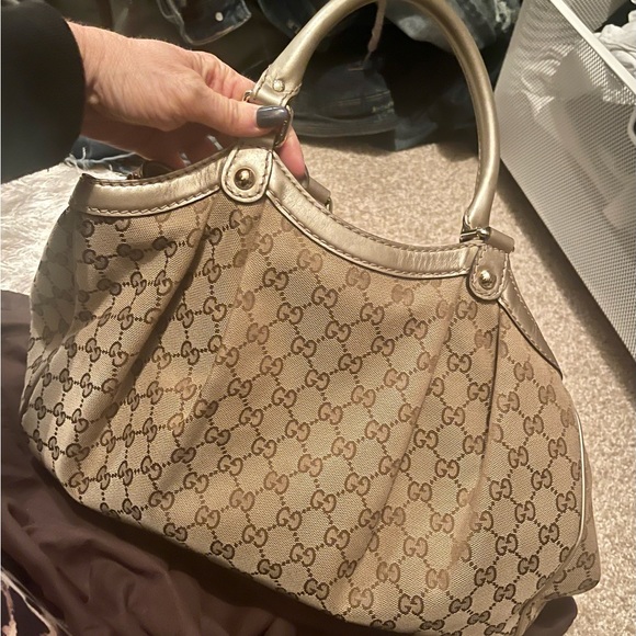 Gucci Monogram Sukey Tote Gold - Picture 3 of 6